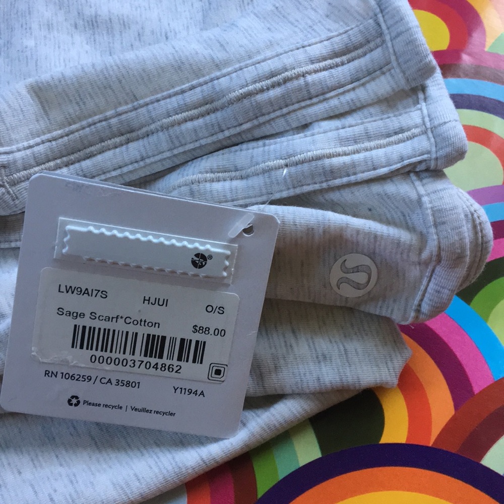 Lululemon NWT Sage Scarf* Pima cotton like a wrap - Picture 3 of 8